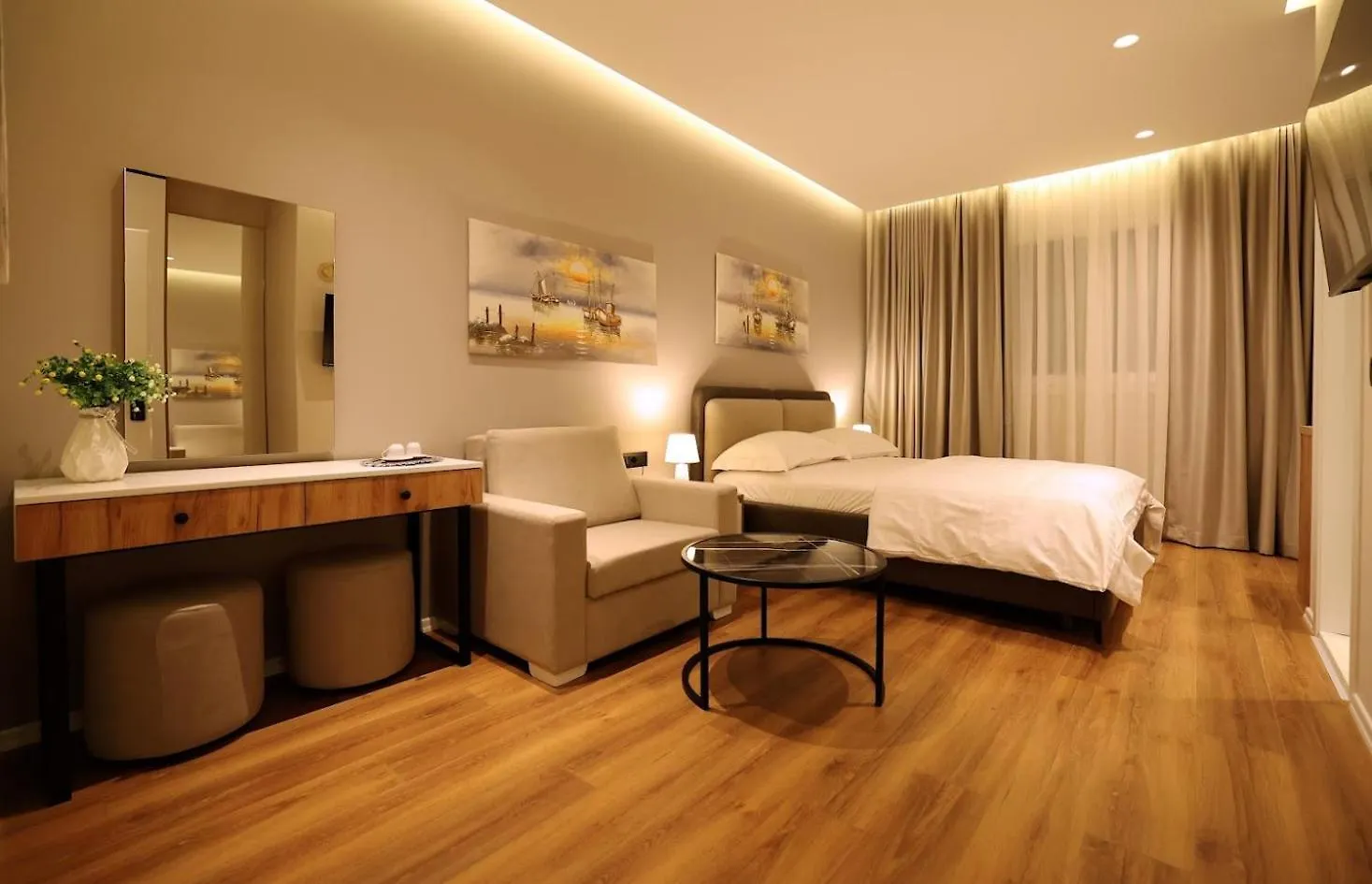 Appartement Tempo Studios Tirana Albanië