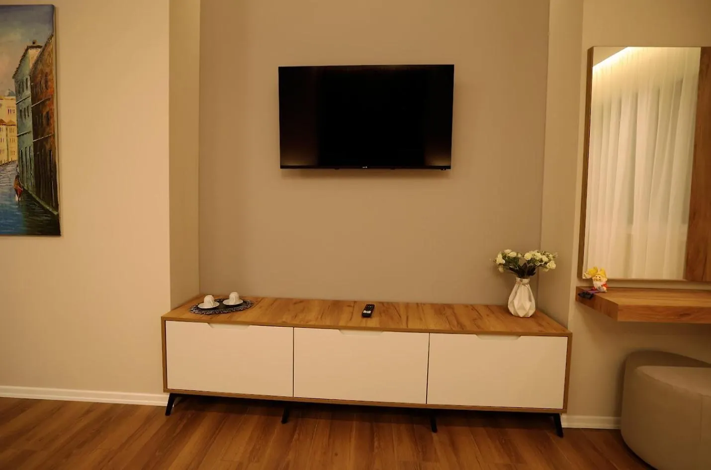 Appartement Tempo Studios Tirana Albanië